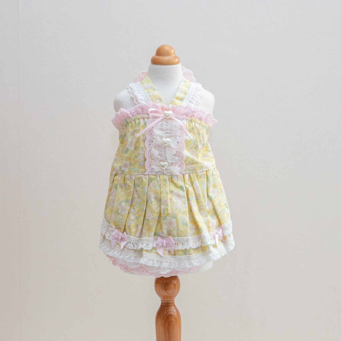 ｲｴﾛｰﾜﾝﾋﾟｰｽｾｯﾄ