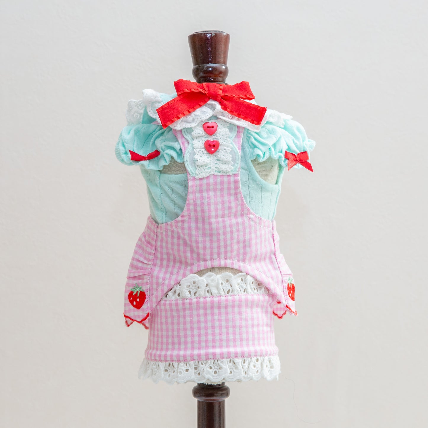 コットンレースいちごシャツ【Miss blue pet】