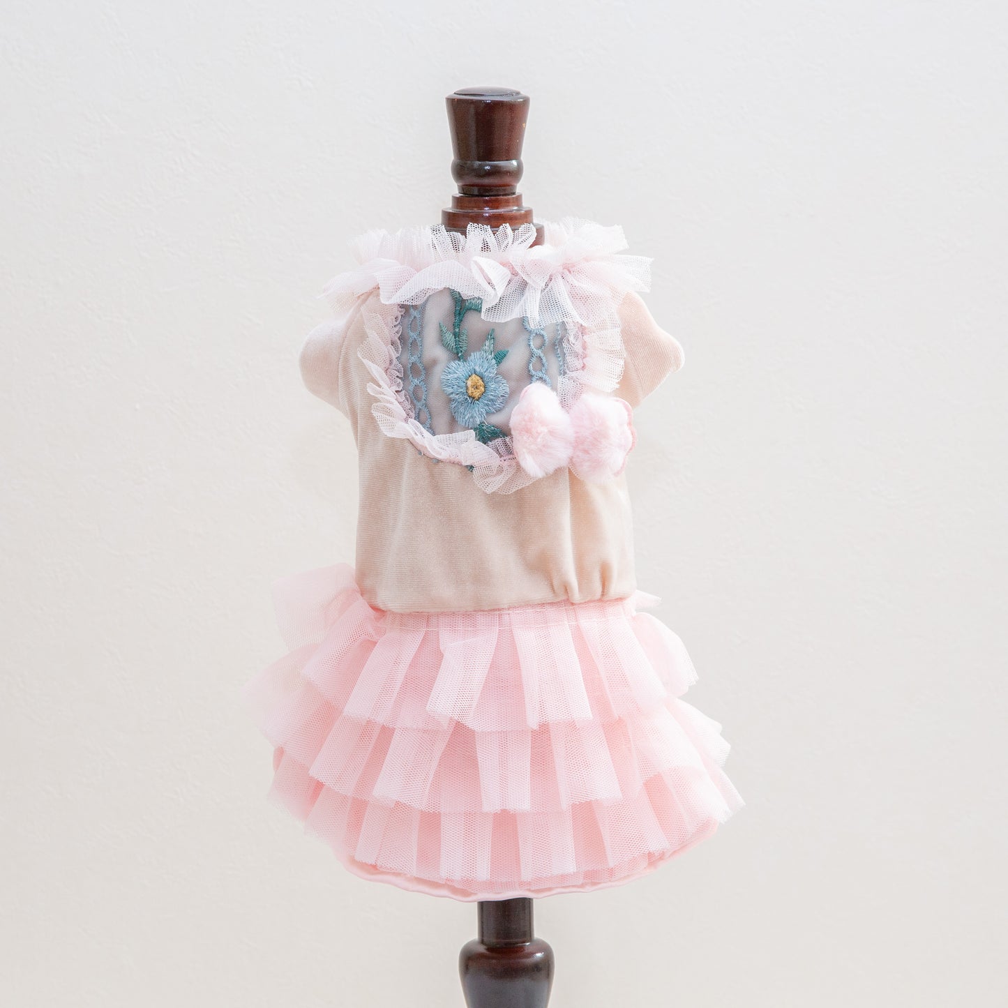 109-dress flowers pink grey