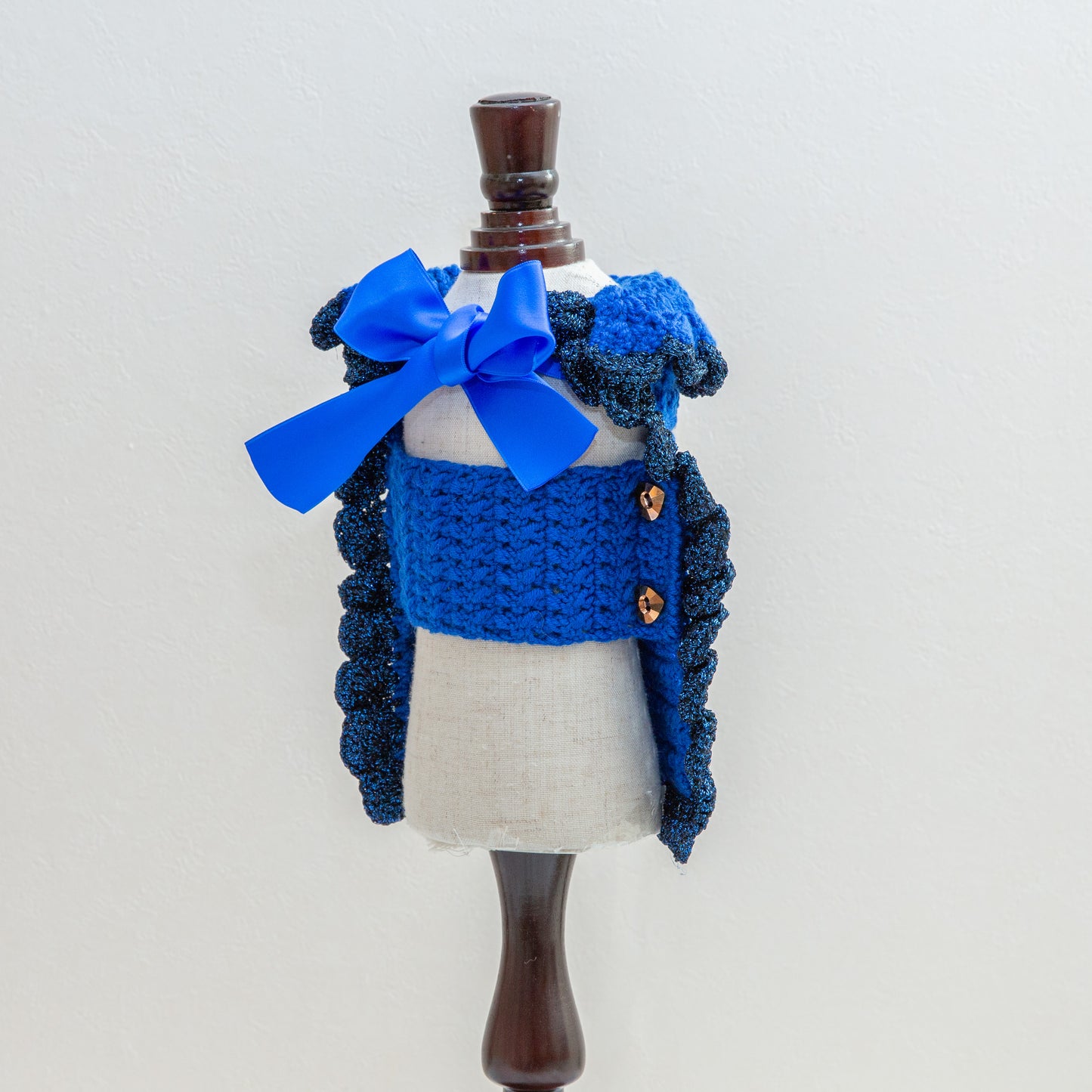 63-coat crochet blue penguin