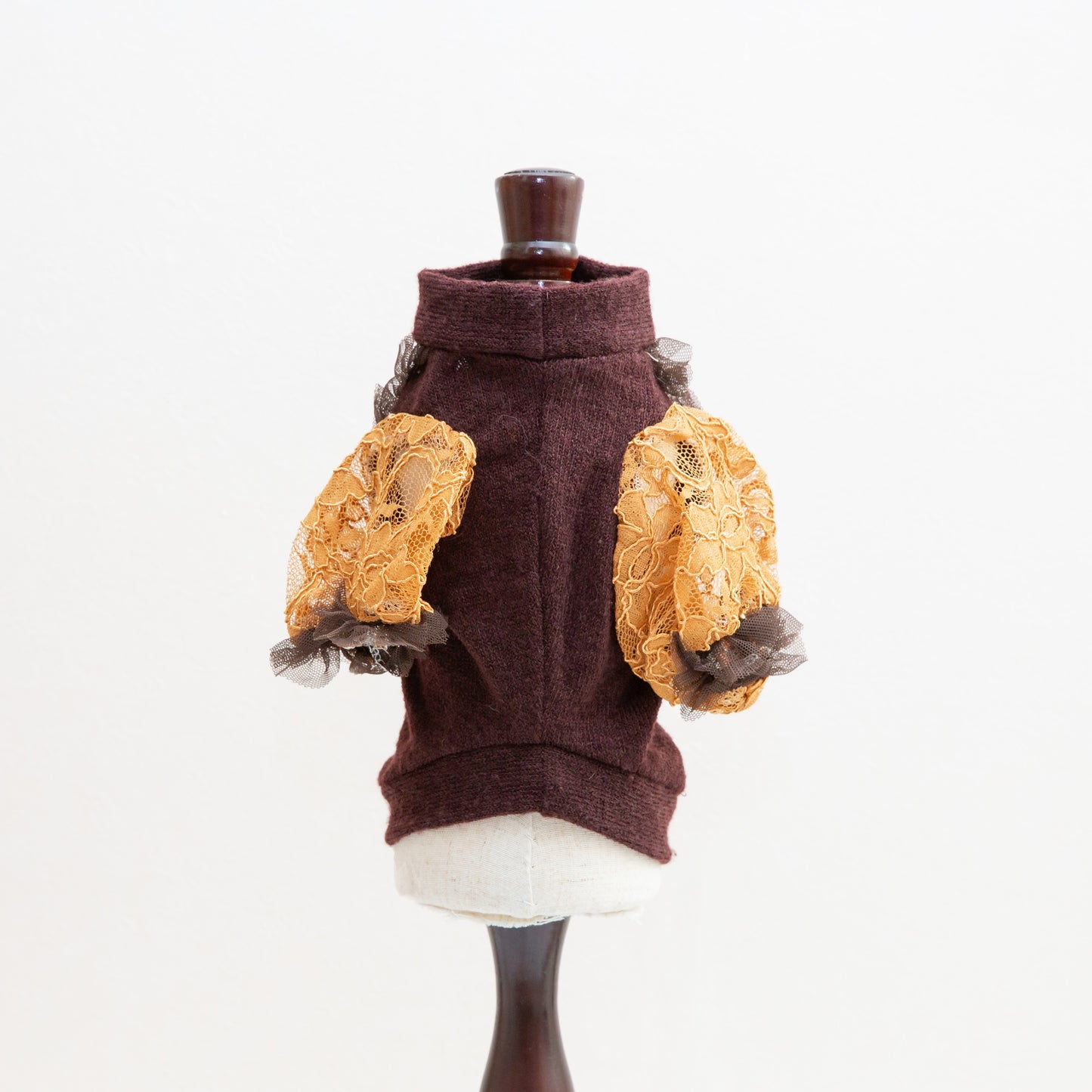 96-shirt brown lace caramel