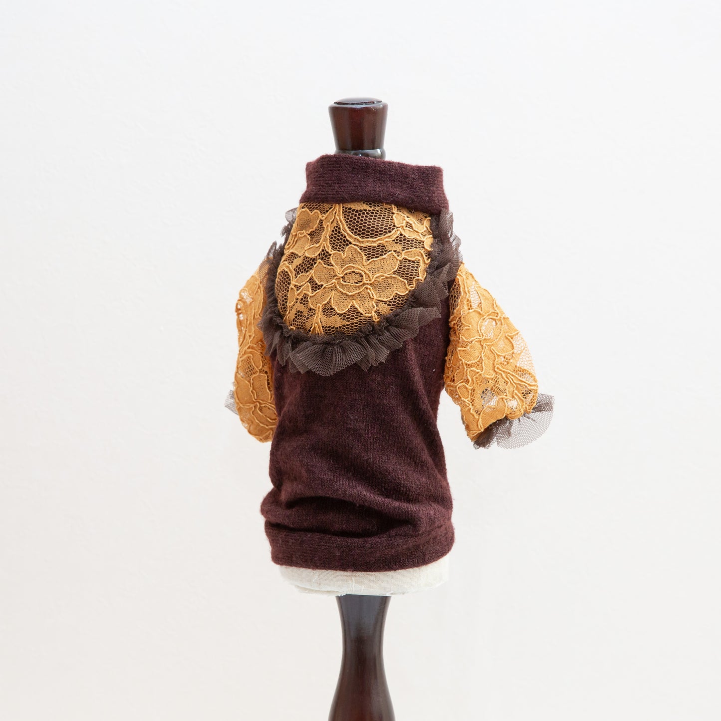 96-shirt brown lace caramel