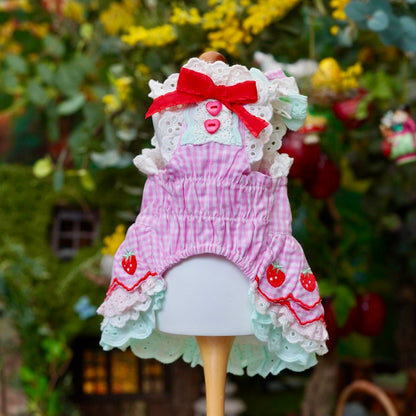 コットンレースいちごワンピース【Miss blue pet】