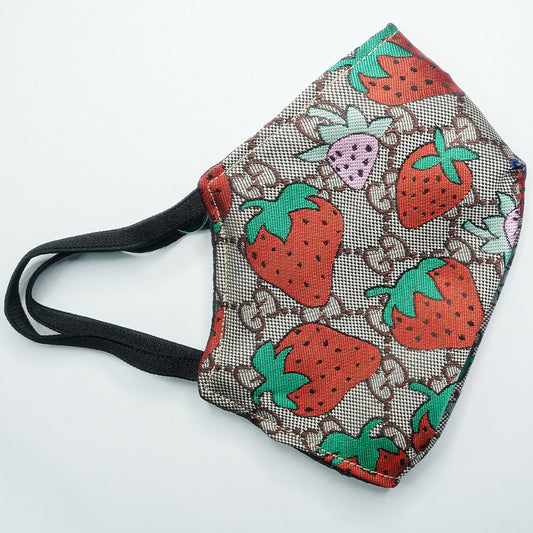mask strawberry gg【It-Dogs】
